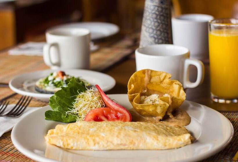 Номер Стандарт, Holiday Inn Queretaro Zona Diamante, An Ihg