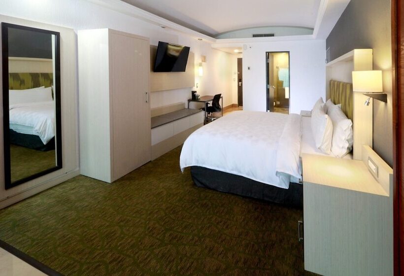 Люкс, Holiday Inn Queretaro Zona Diamante, An Ihg