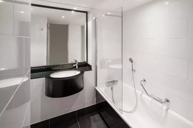 اتاق استاندارد با تخت بزرگ, Holiday Inn Queretaro Zona Diamante, An Ihg
