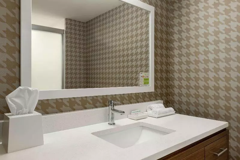 اتاق لوکس, Holiday Inn Queretaro Zona Diamante, An Ihg