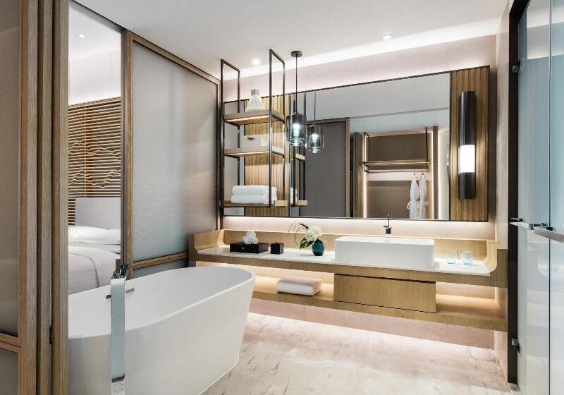 Номер Стандарт, Holiday Inn Queretaro Zona Diamante, An Ihg