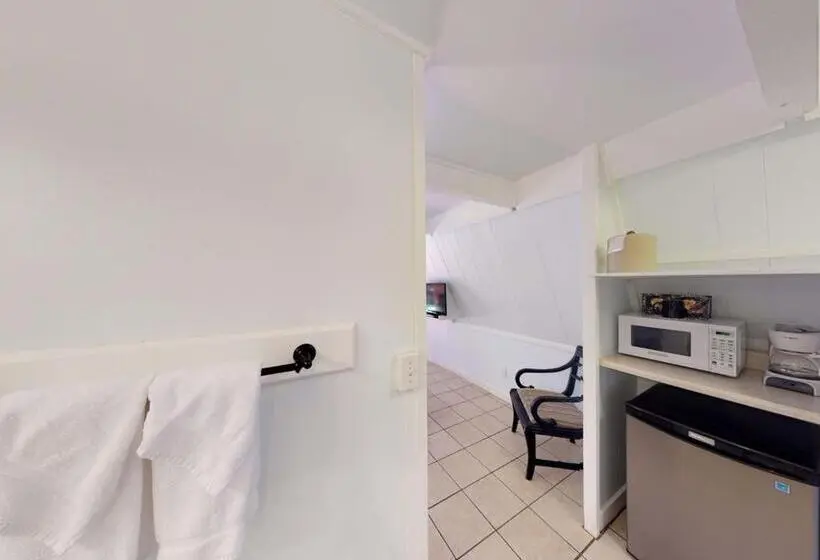 Standard Room King Size Bed