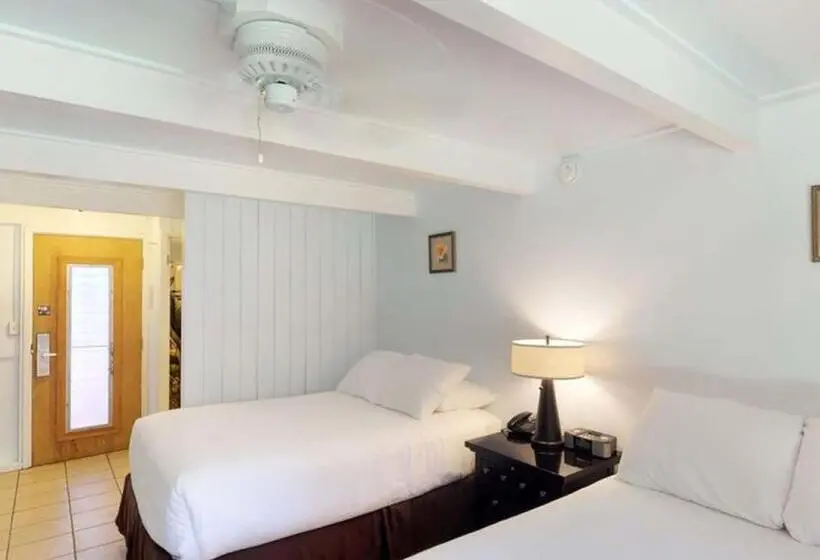 اتاق استاندارد با چشم‌انداز باغ, Molokai