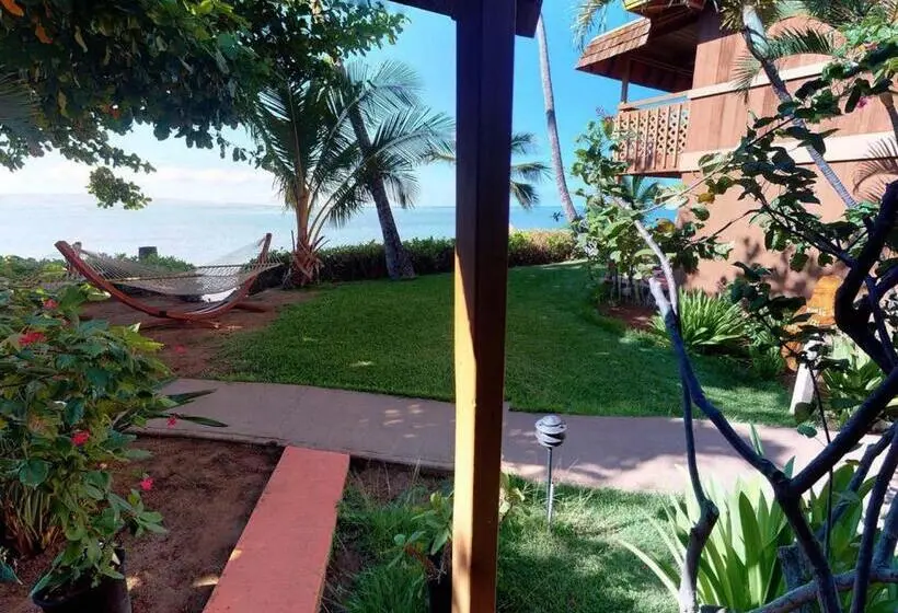 Deluxe Room King Size Bed