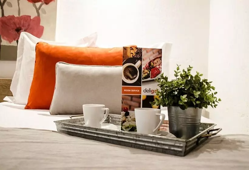 سوییت جونیور لوکس, Nehotel Nueva Estancia