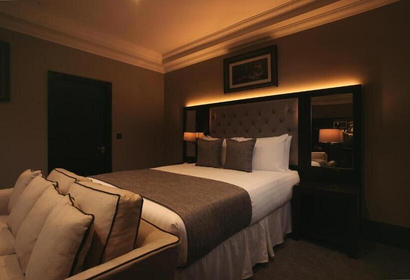 Семейный Полулюкс, County Hotel & County Aparthotel Newcastle