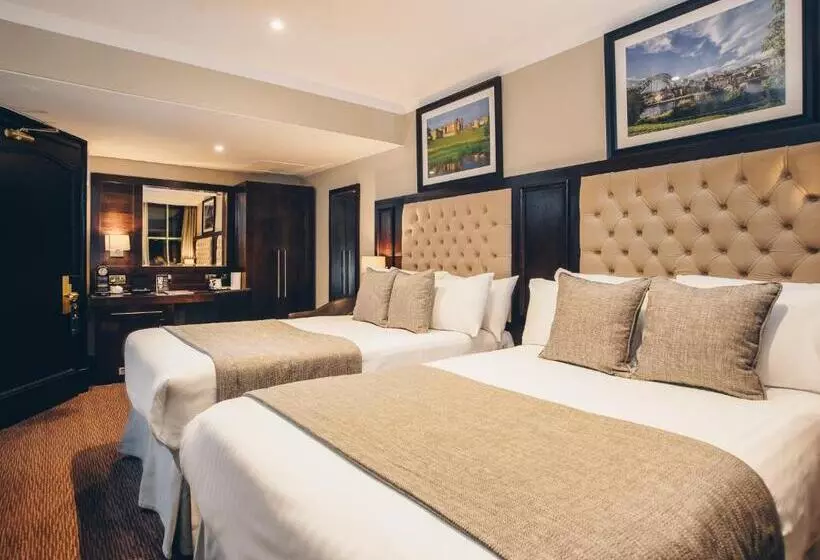 اتاق خانوادگی, County Hotel & County Aparthotel Newcastle