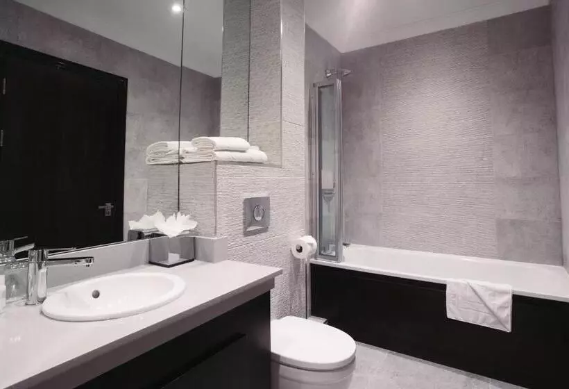 اتاق خانوادگی, County Hotel & County Aparthotel Newcastle