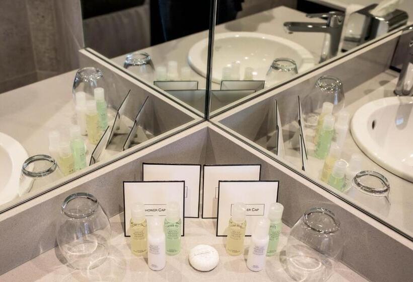 جناح إدارى, County Hotel & County Aparthotel Newcastle