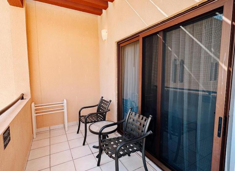 סוויטה, Sea Of Cortez Beach Club