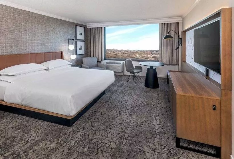 اتاق کلاب, Sheraton Pentagon City