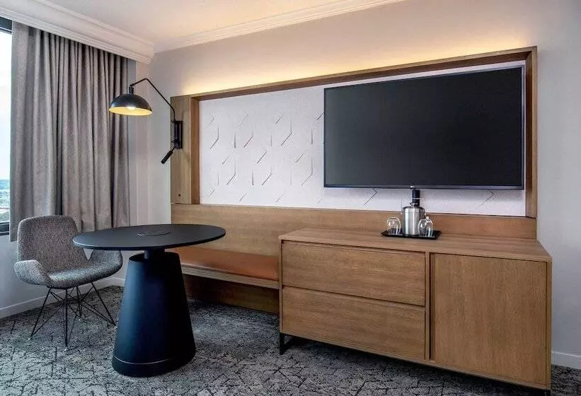 اتاق استاندارد با 2 تخت دوبل, Sheraton Pentagon City