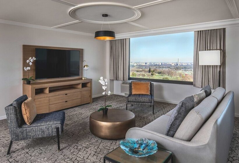 Люкс, Sheraton Pentagon City