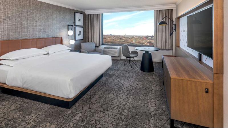 Стандартный Номер Кровать Кинг, Sheraton Pentagon City
