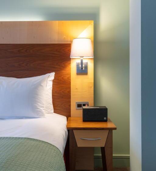 חדר קלאסי, The Alan