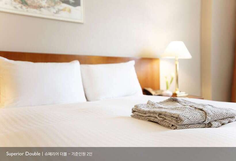 חדר סופריור, Yousung