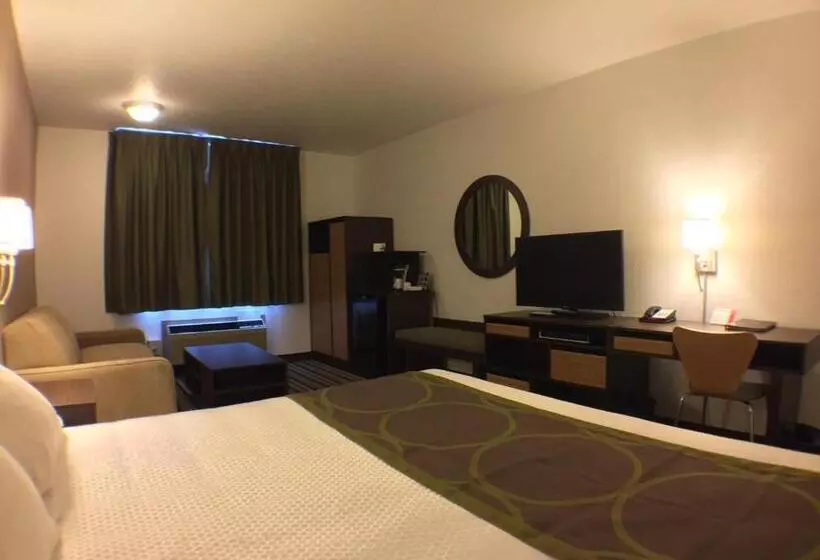 اتاق استاندارد با تخت بزرگ, Super 8 By Wyndham Kenora