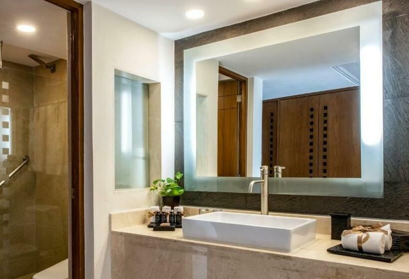 オーシャンビューデラックスルーム, Grand Park Royal Cancun - All Inclusive