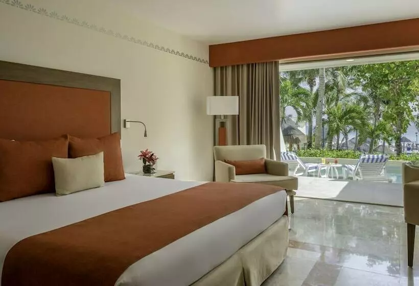 オーシャンビューデラックスルーム, Grand Park Royal Cancun - All Inclusive