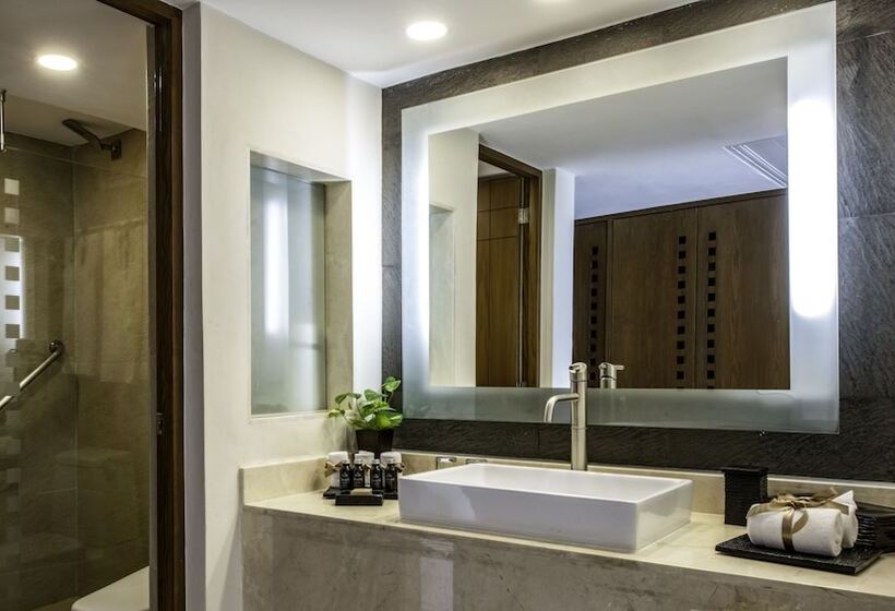 オーシャンビューデラックスルーム, Grand Park Royal Cancun - All Inclusive