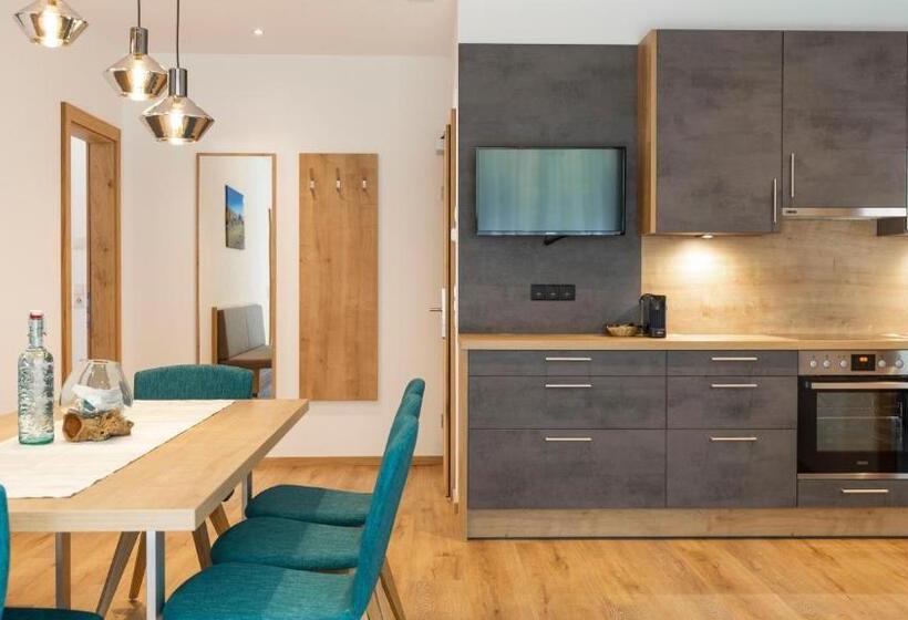 Апартаменты Deluxe 1 Спальня, Aparthotel Lerch