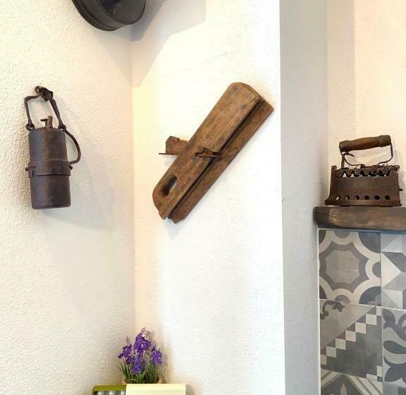 Pokój Deluxe, Canduleri