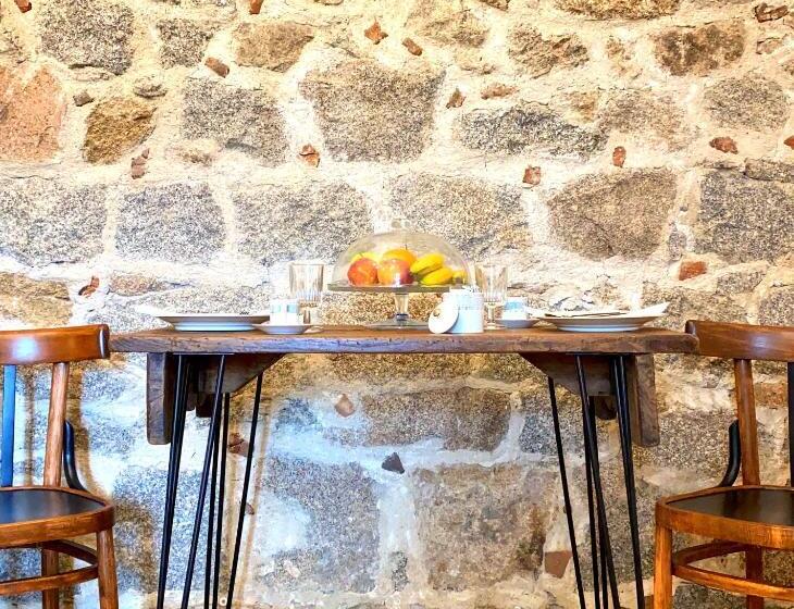 Pokój Deluxe, Canduleri