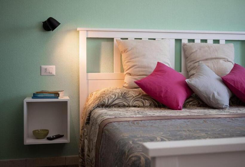 سوئیت جونیور با تراس, Altre Guest House