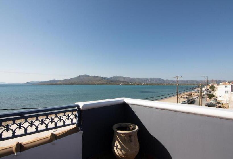 סוויטת דלוקס נוף לים, Kontogoni Rooms