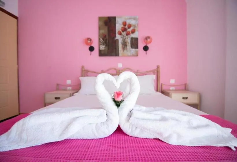 オーシャンビュースタンダードルーム, Kontogoni Rooms