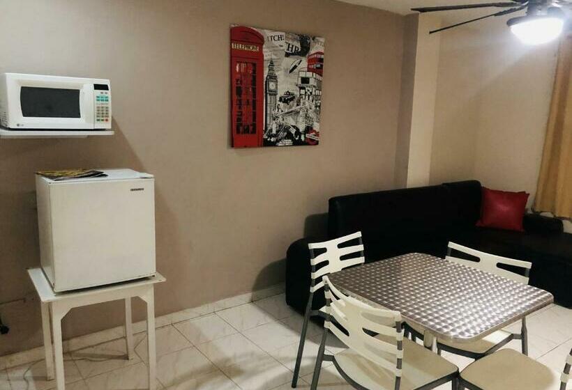 חדר סטנדרט לשלושה, Boston Superior