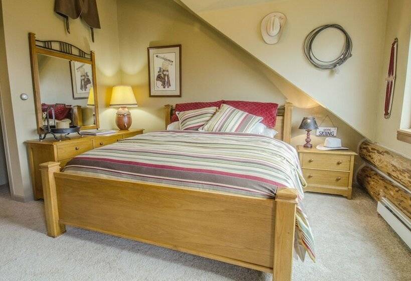 غرفة ديلوكس مطلة على الجبل, The Silver Lake Lodge   Adults Only