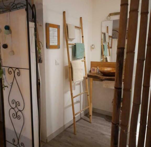 스탠다드 룸 가든 전망, Maison Dougnac