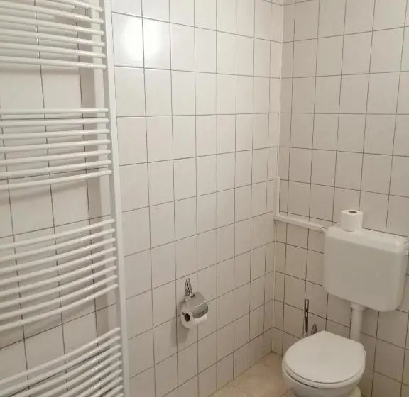 スタンダード４人部屋, Kisfaludy Vendégház  Sümeg