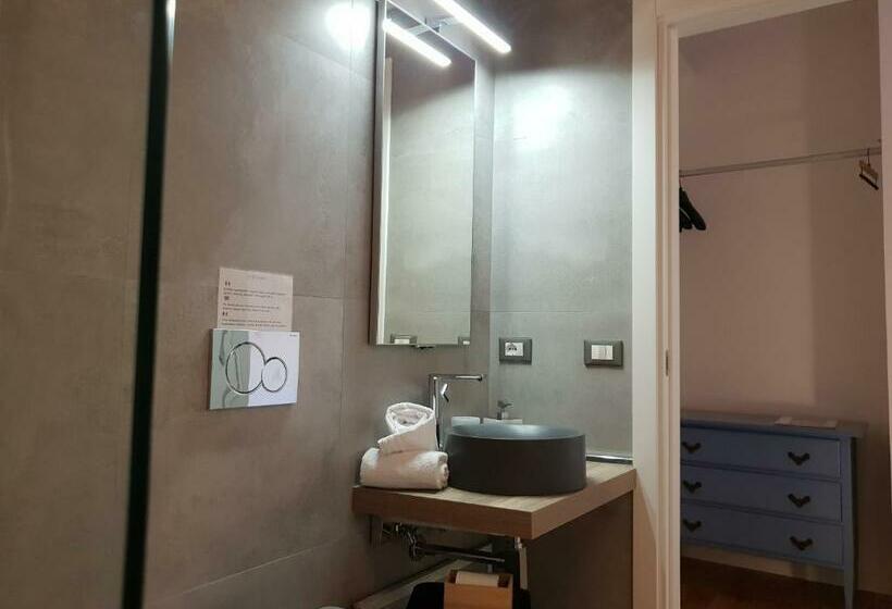 اتاق استاندارد, Terrazze Caracciolo