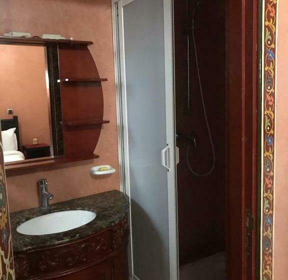 Номер Стандарт Вид на Сад, Equi Palace & Spa Near Aeroport