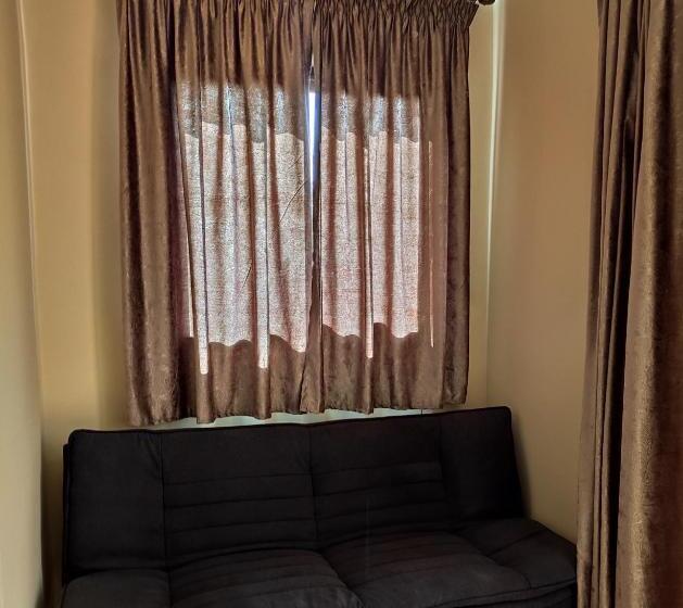 Family Suite, Equi Palace & Spa Near Aeroport