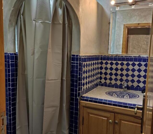 Люкс Вид на Сад, Equi Palace & Spa Near Aeroport