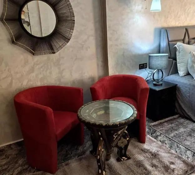 ガーデンビュースイート, Equi Palace & Spa Near Aeroport
