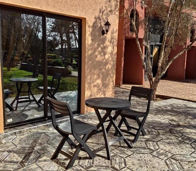 Люкс с Террасой, Equi Palace & Spa Near Aeroport