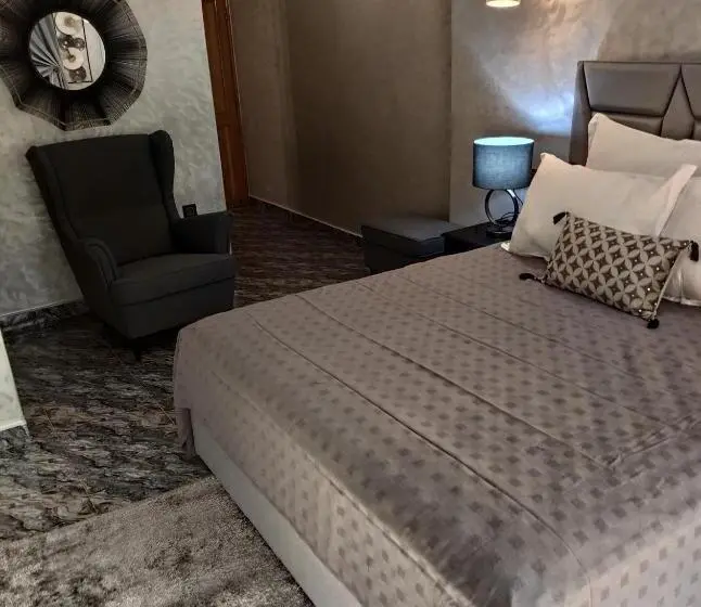 テラス付スイート, Equi Palace & Spa Near Aeroport