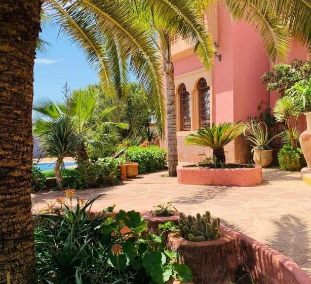 Студия Стандарт, Equi Palace & Spa Near Aeroport