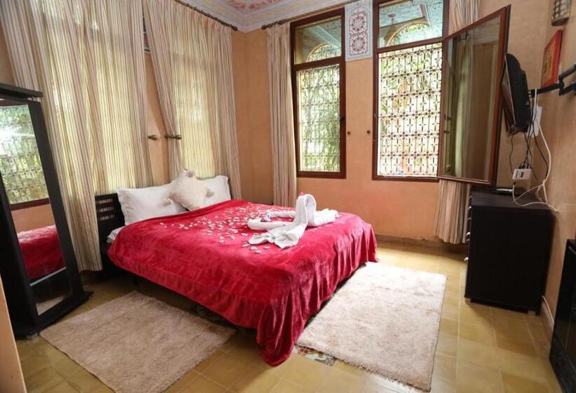 Студия Стандарт, Equi Palace & Spa Near Aeroport