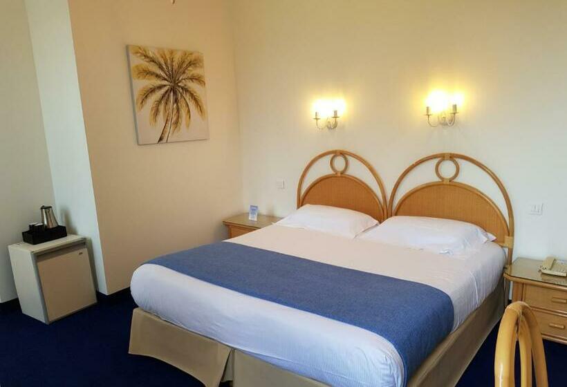 غرفة قياسية مطلة على المدينة, Hôtel De Charme Brise Marine