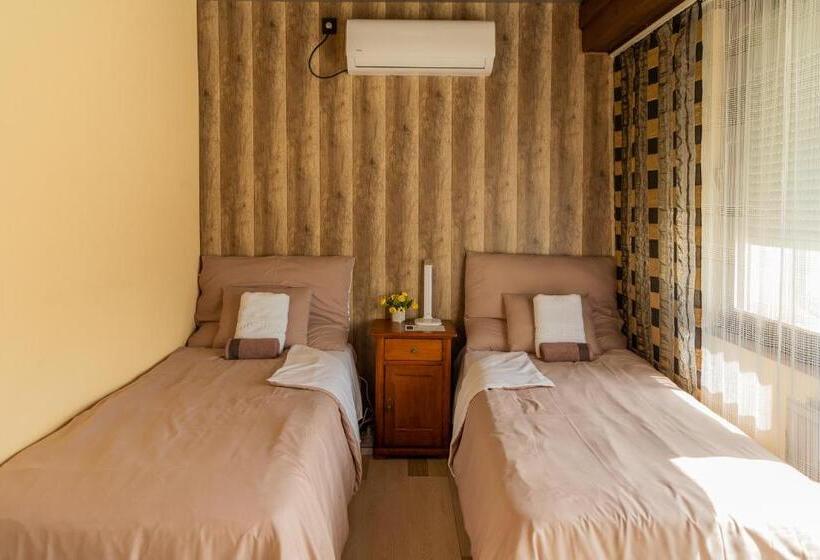 חדר סטנדרט חדר אמבטיה משותף, Fortuna Vendégház