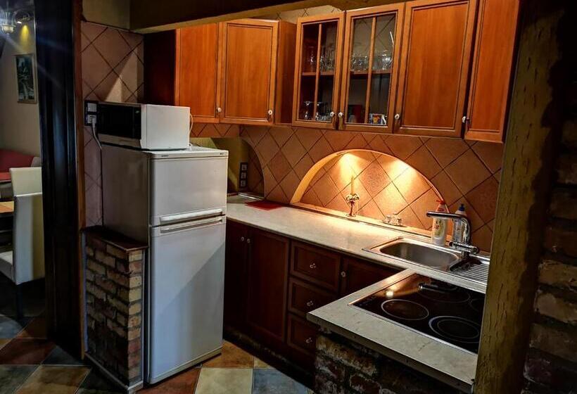 סוויטה עם מרפסת, Fortuna Vendégház