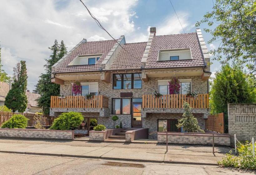 חדר סטנדרט חדר אמבטיה משותף, Fortuna Vendégház