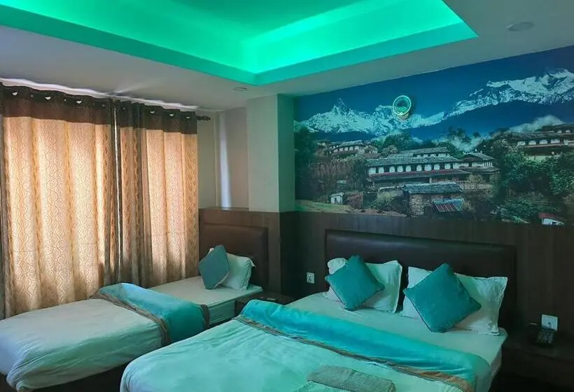 اتاق استاندارد سه نفره, Parami Inn