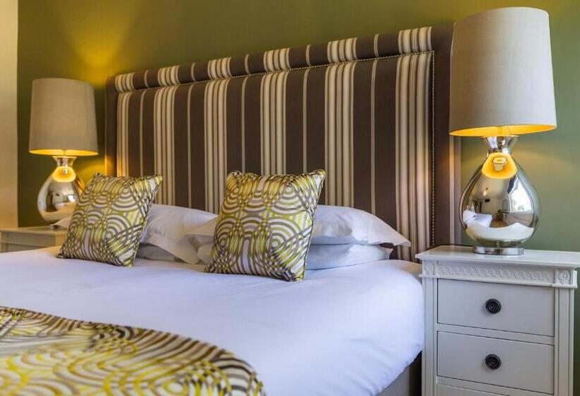 اتاق استاندارد, The Garden House