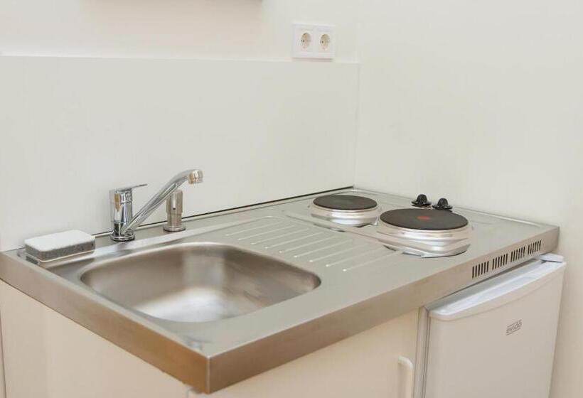 חדר סטנדרט לשלושה, Domus Peregrini Apartmanok